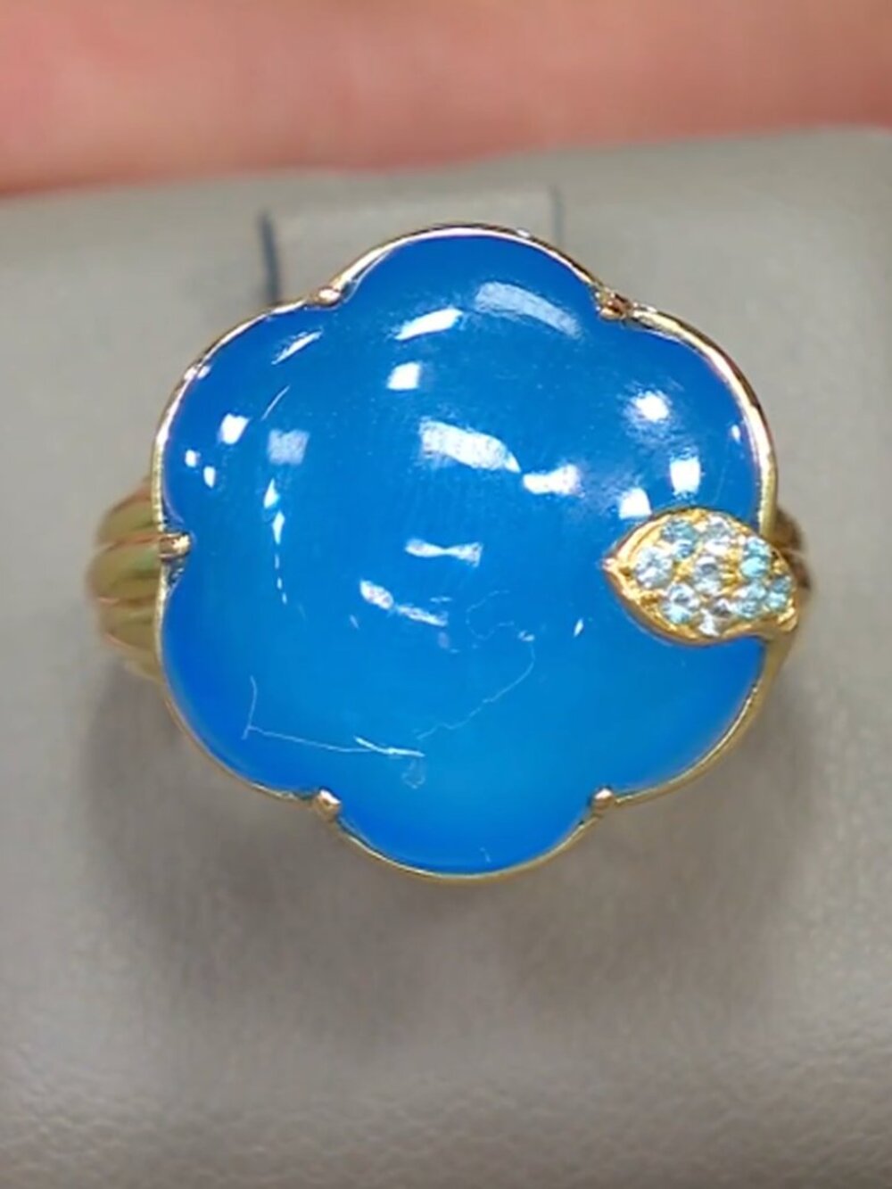 Rarities Carol Brodie Gold Plated Blue Chalcedony and Topaz Flower Ring 8 NWT